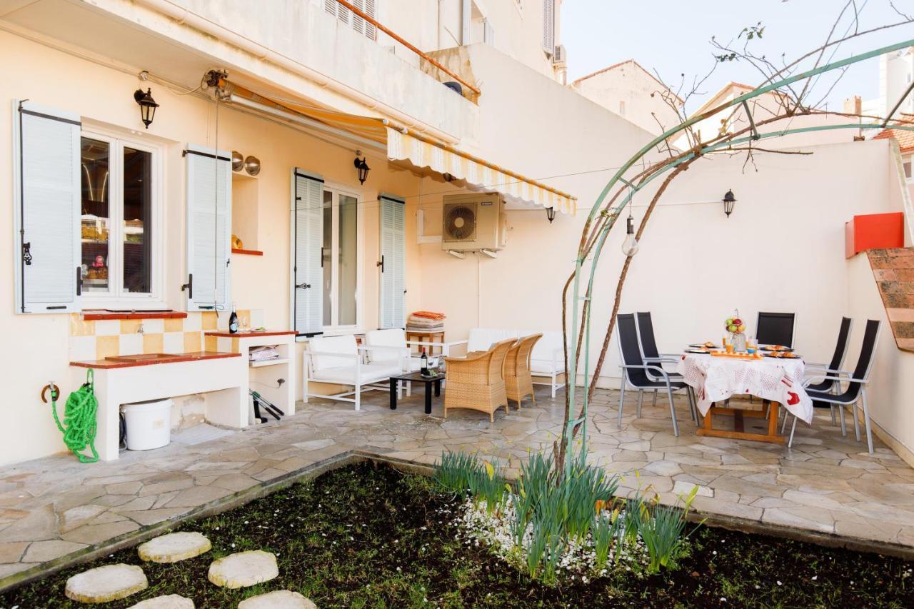 Little Garden Yourhosthelper Cannes Zewnętrze zdjęcie